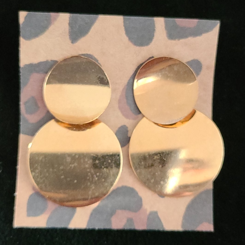 Stud Earrings Gold Tone Modern Metal Disc Minimalist Simple Style Lightweight